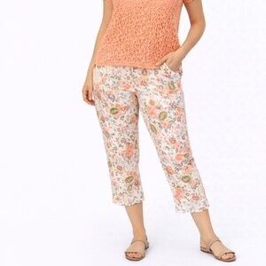 NWT CODEBLEU Floral Printed Capris